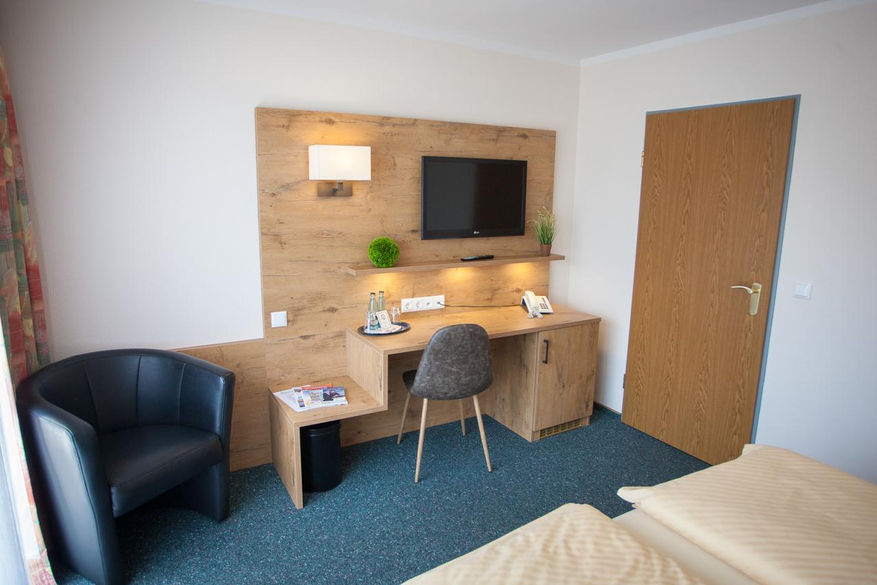 Ruser'S Hotel Schonberg in Holstein ภายนอก รูปภาพ