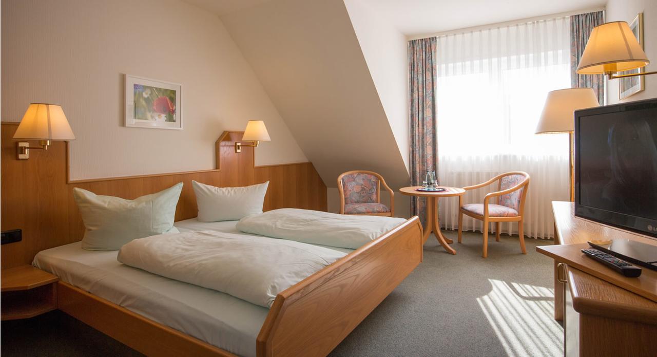 Ruser'S Hotel Schonberg in Holstein ภายนอก รูปภาพ